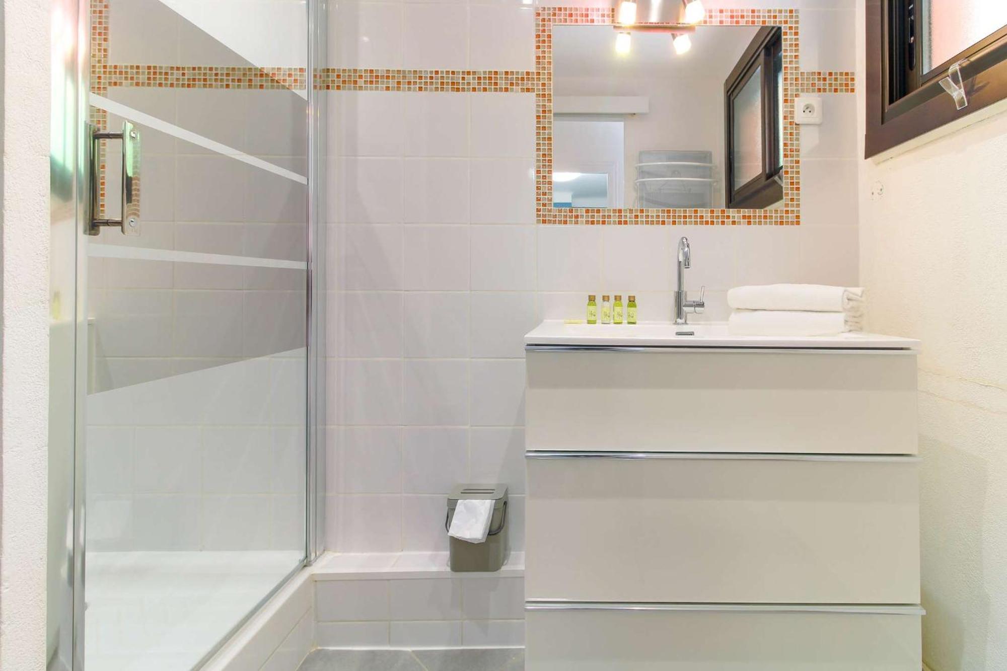 Select'Sohome - Appartement Pour 4 Personnes Avec Vue Mer A Saint-Clair ! - Zadig Ле-Лаванду Экстерьер фото